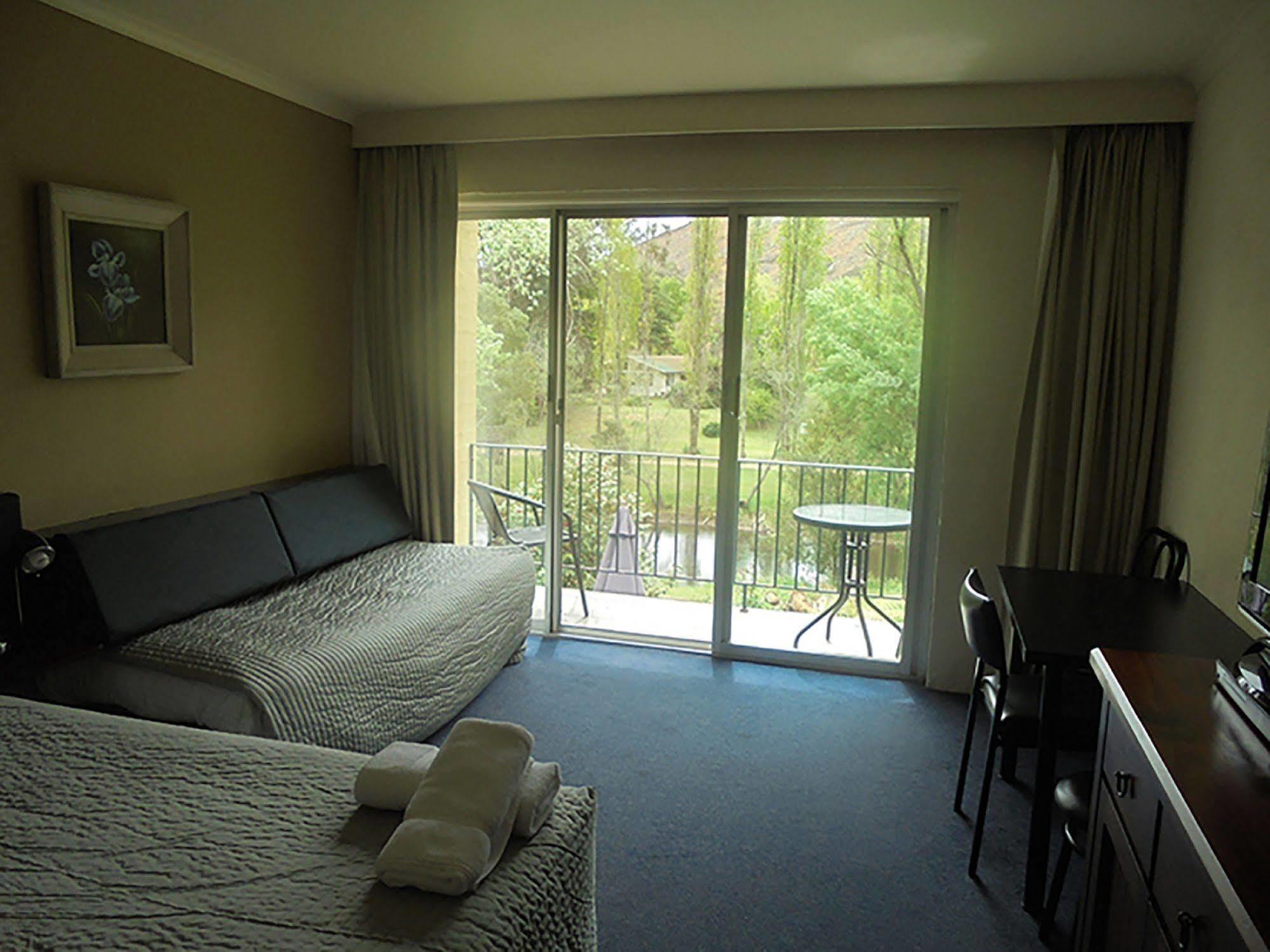 Riverbank Park Motel Bright Luaran gambar